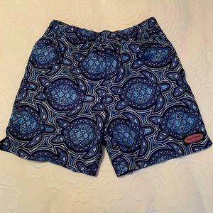 Boys Vineyard vines swim shorts, size M 12-14